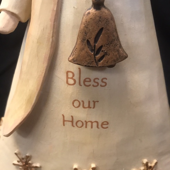 Russ Berrie & Co. Glitter & Gold "Bless Our Home" Angel #22557 - Picture 4 of 8